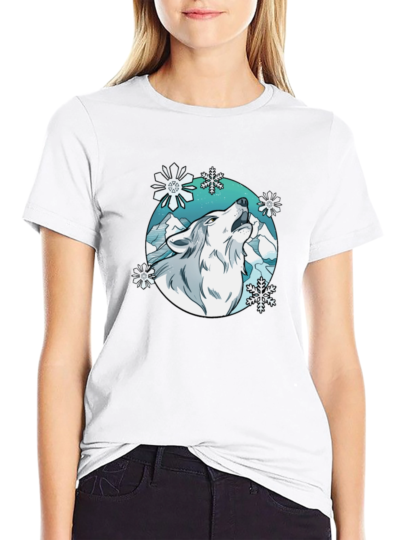 Wolf Snowflake Graphic Tee - Stylish Winter T-Shirt