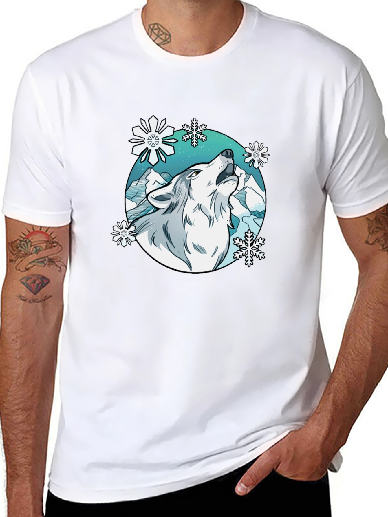Wolf Snowflake Graphic Tee - Stylish Winter T-Shirt